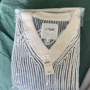 Aerie women’s Striped Sweater - Navy and White